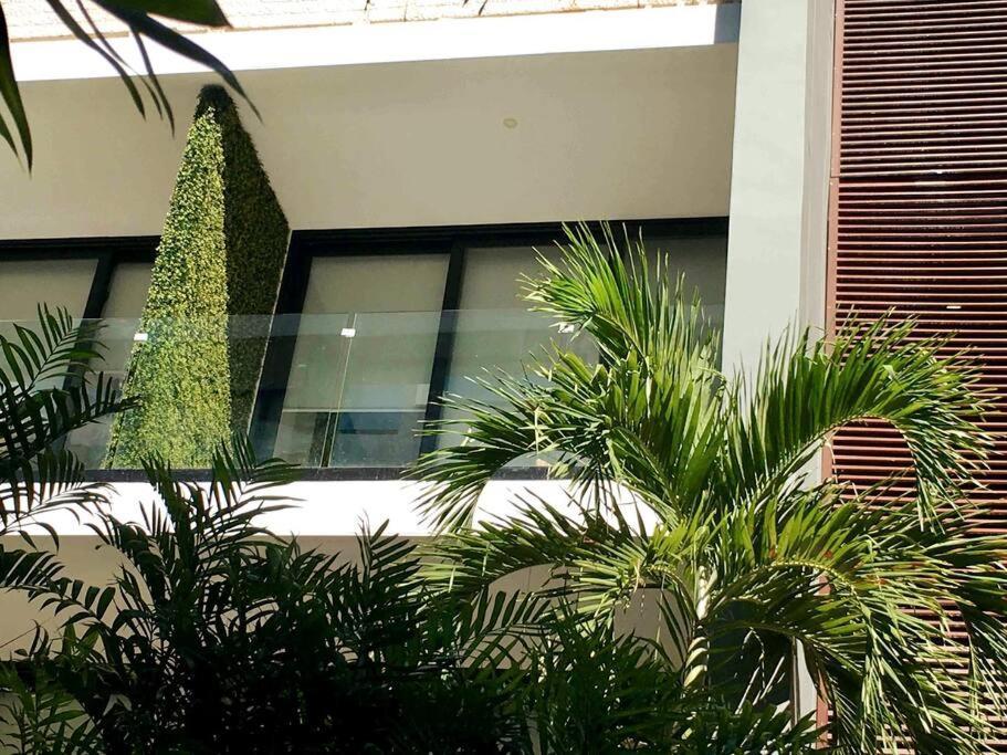 Your Exclusive Studio In The City - Top Amenities & Services For Free!! Playa del Carmen Esterno foto