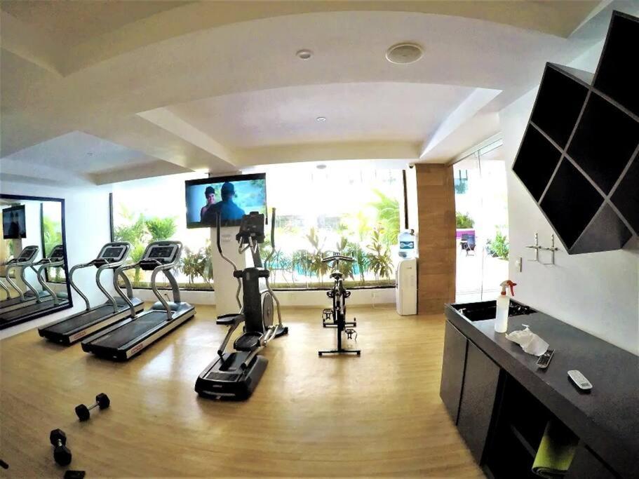 Your Exclusive Studio In The City - Top Amenities & Services For Free!! Playa del Carmen Esterno foto