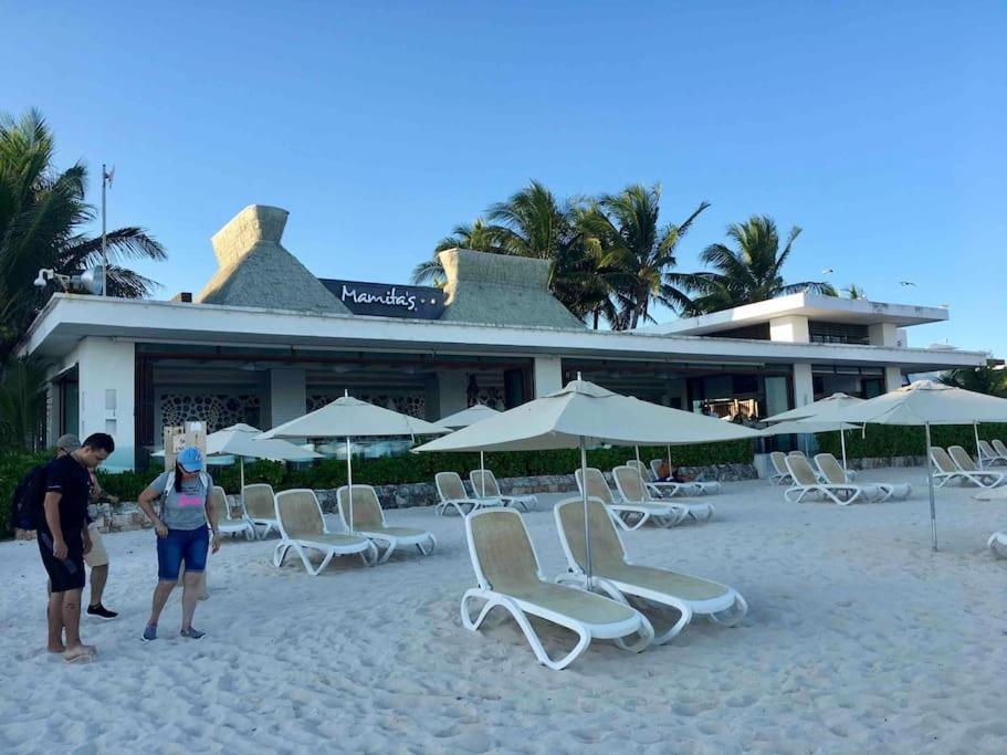Your Exclusive Studio In The City - Top Amenities & Services For Free!! Playa del Carmen Esterno foto