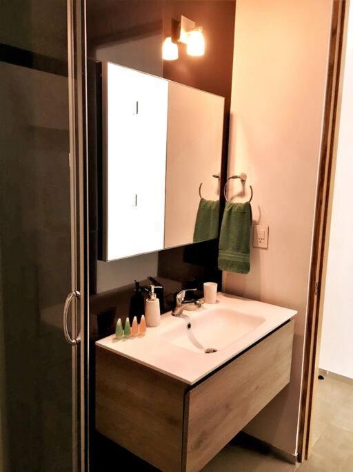 Your Exclusive Studio In The City - Top Amenities & Services For Free!! Playa del Carmen Esterno foto