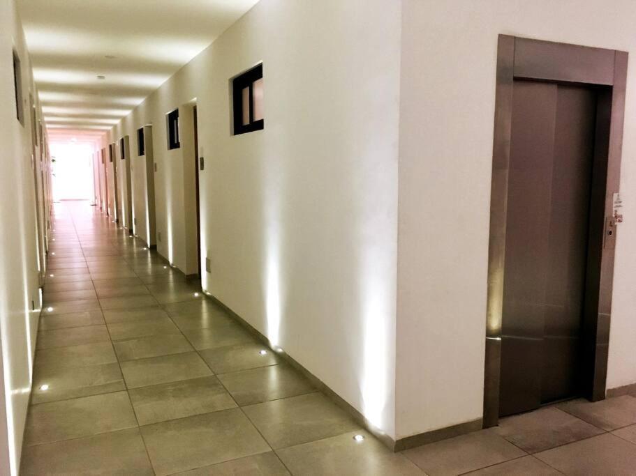 Your Exclusive Studio In The City - Top Amenities & Services For Free!! Playa del Carmen Esterno foto